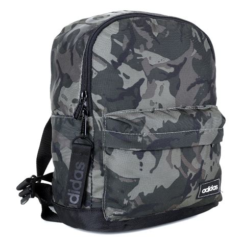 Mochila Adidas Camuflada em promoção na Netshoes!.